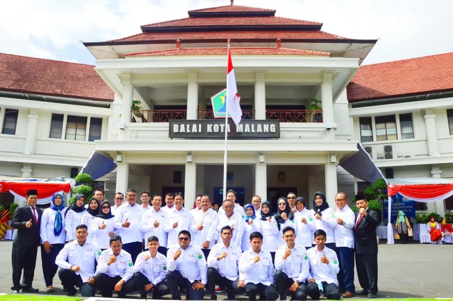 PMI-PMR-KSR-Balai-tanjung-donor-darah-bantuan-bencana-Indonesian-red-cross-bulan-sabit-Palang-Merah-Webcloudhoster-WINSON-MEDIA